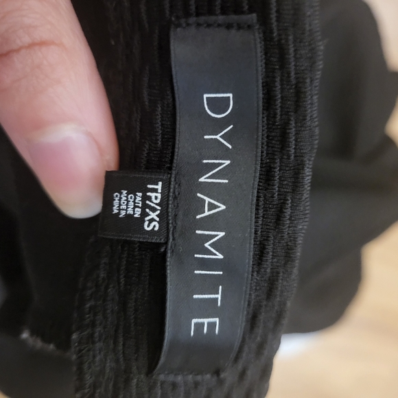 Dynamite black skater skirt size "xs" / Jupe noir à volant grandeur "xs" - Picture 3 of 8